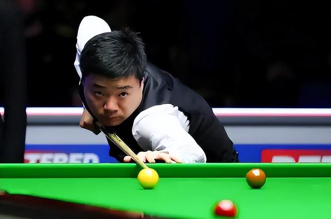 斯在重大时 斯在重大时