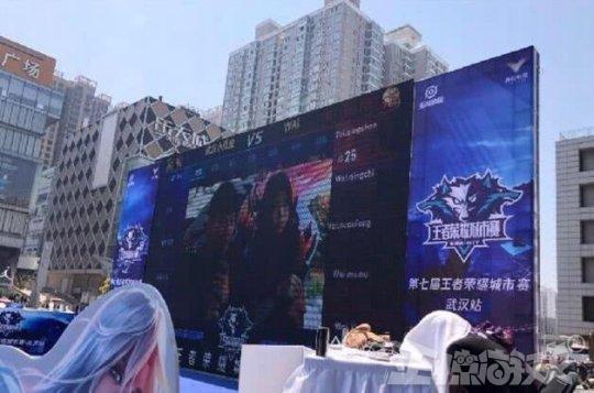 以预算约束 以预算约束